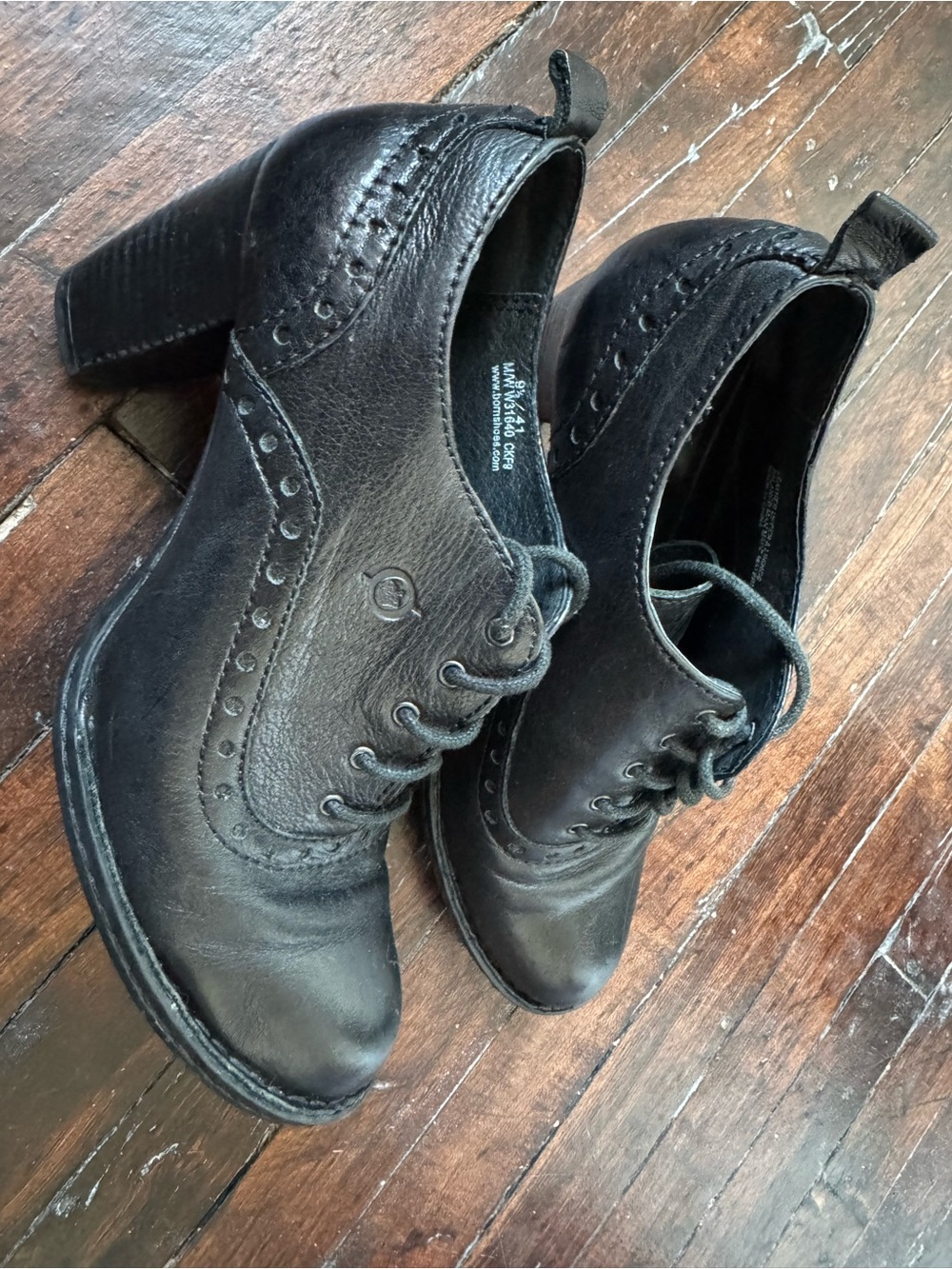 Born Black Leather Lace-Up Heeled Oxfords